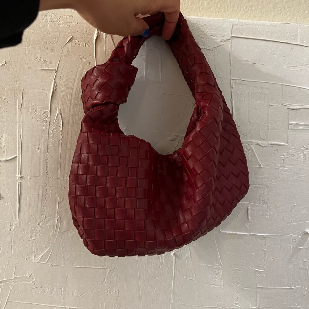 Burgundy woven bag